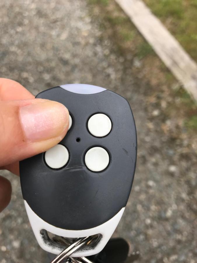 ホテル Escale Sous Le Chene サル エクステリア 写真